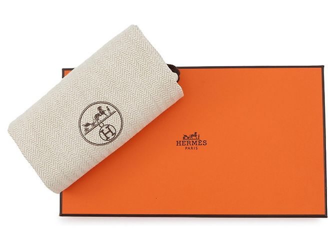 Hermès Porte-clés Hermes Kelly Festival Etoupe Swift Taupe - vue 11
