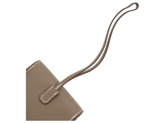 Hermès Porte-clés Hermes Kelly Festival Etoupe Swift Taupe - vue 4