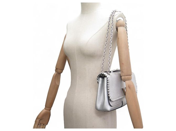 BORSA LOUIS VUITTON VERY CHAIN M43201 IN PELLE ARGENTATA Argento - vista 15