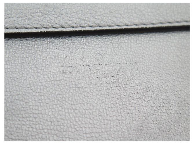 BORSA LOUIS VUITTON VERY CHAIN M43201 IN PELLE ARGENTATA Argento - vista 6