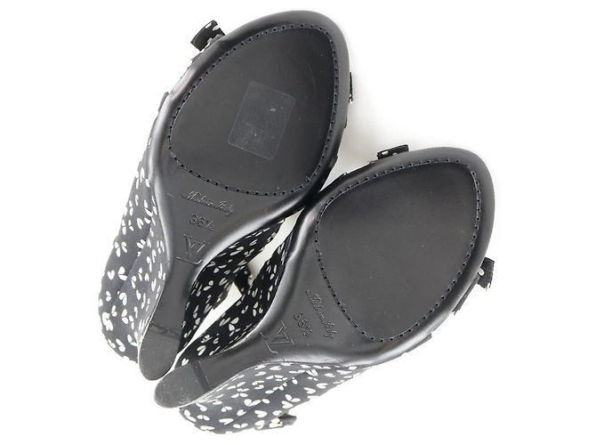 Louis Vuitton Einteiler Sandalen Seidenkleid 2-in-1 Set Schwarz - Ansicht 12
