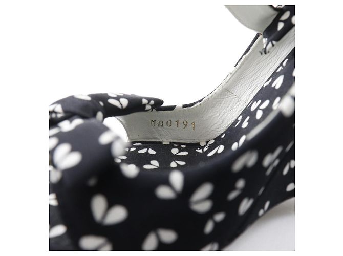 Louis Vuitton Einteiler Sandalen Seidenkleid 2-in-1 Set Schwarz - Ansicht 14
