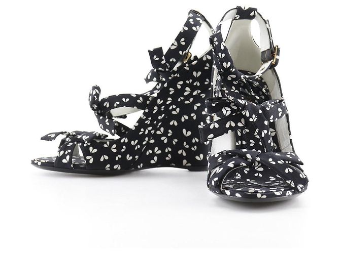 Louis Vuitton Einteiler Sandalen Seidenkleid 2-in-1 Set Schwarz - Ansicht 8