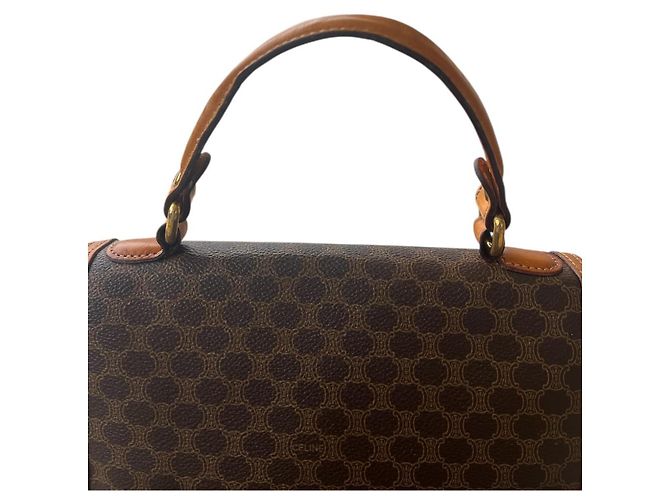 Triomphe Borsa Céline Macadam Trionfo Marrone e Pelle Caramello - vista 11