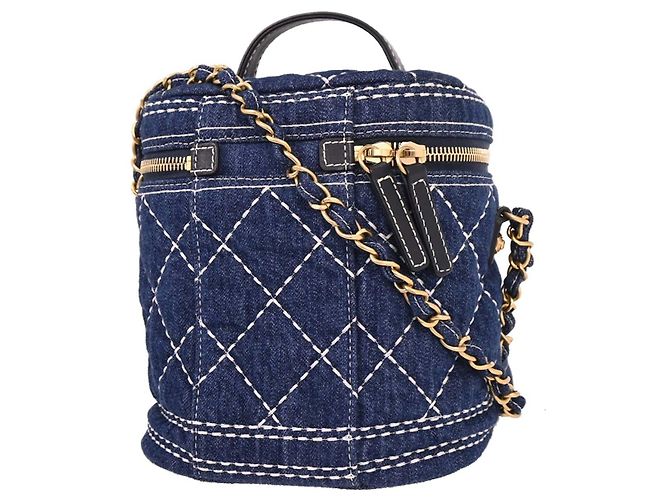Vanity Beauty Case Chanel in Denim Trapuntato Blu - vista 2
