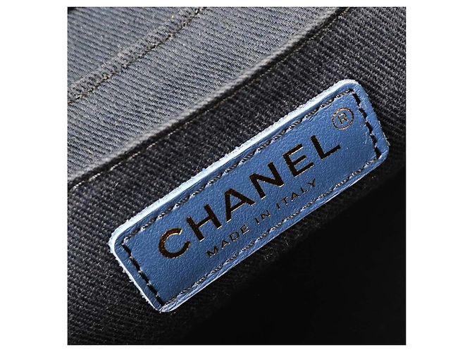 Vanity Beauty Case Chanel in Denim Trapuntato Blu - vista 4