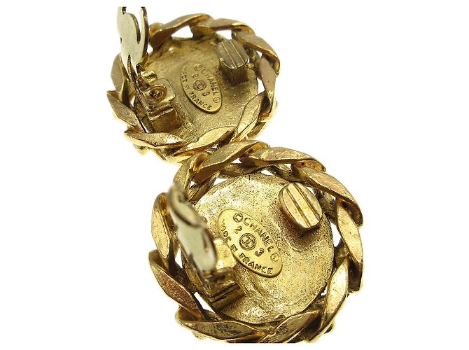 Clip Chanel CC in metallo con perla sintetica D'oro - vista 3