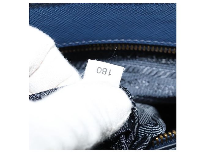 Prada Tote Lux a Doppia Cerniera con Tasca Frontale in Pelle Saffiano Media Blu - vista 7