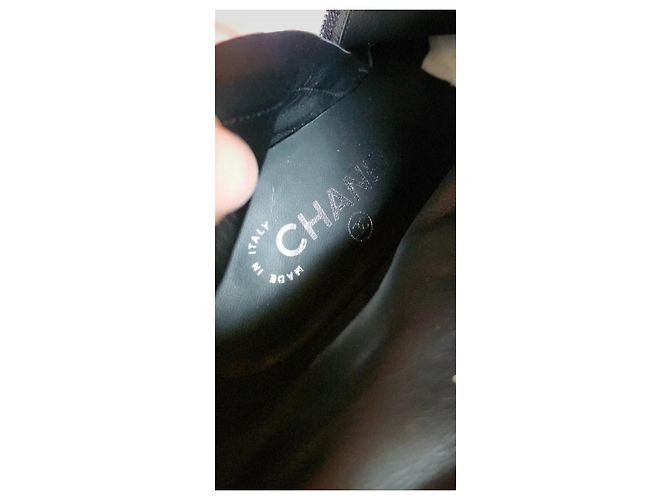 Chanel Comète Botines de Ante Negro - vista 10
