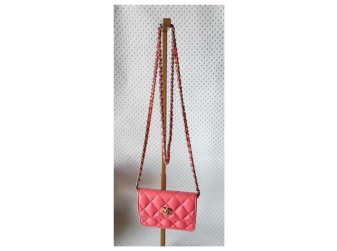 Chanel Wallet on Chain in pelle d'agnello rosa corallo D'oro - vista 20