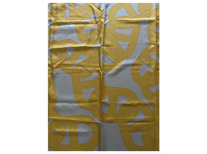 Foulard Hermès Circuit 24 Faubourg in Seta Giallo Verde 90cm - vista 3