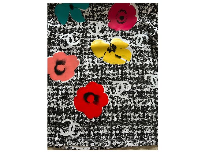 Chanel Baumwoll-Top mit Blumenmuster Schwarz Weiß CC Logo Größe 38 Mehrfarben - Ansicht 3