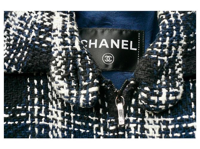 CHANEL Tuta TWEED blu navy e écru Tg.36 Multicolore - vista 4