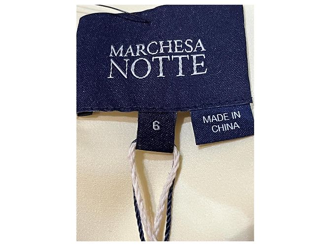 Marchesa Abito da sera giallo chiaro con strascico e pizzo - vista 11