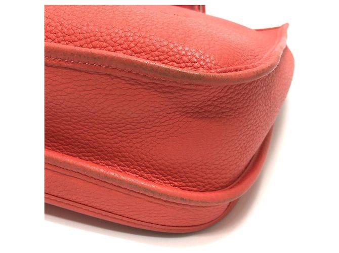 Borsa a Spalla Hermès Evelyne PM 3 Rosso - vista 5