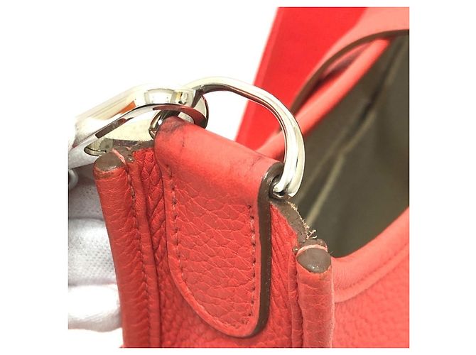 Borsa a Spalla Hermès Evelyne PM 3 Rosso - vista 9