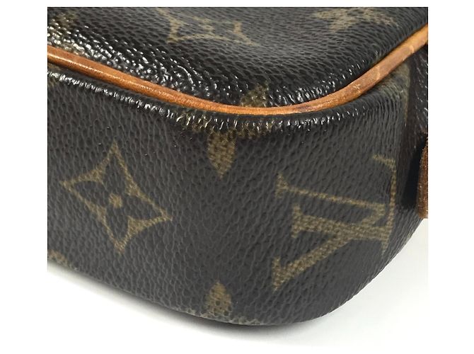 Pochette Bandoulière Marly Monogram Louis Vuitton Marrone - vista 13