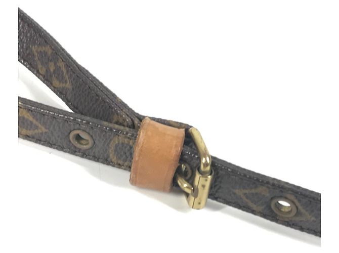 Pochette Bandoulière Marly Monogram Louis Vuitton Marrone - vista 15