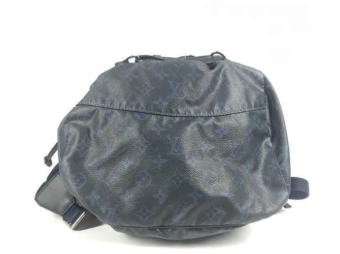 Louis Vuitton Monogram Cobalt Ultralight Backpack Blue Navy blue - view 2