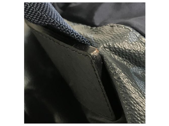 Louis Vuitton Monogram Cobalt Ultralight Backpack Blue Navy blue - view 4