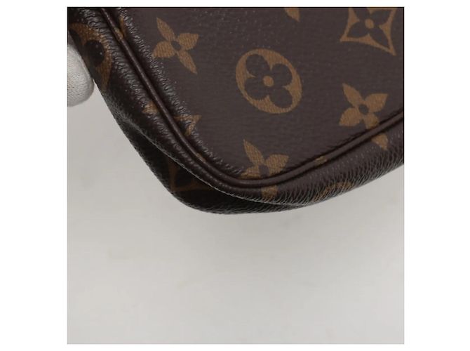 Mini Pochette Accessoires Monogram Vivienne di Louis Vuitton Marrone Monogramma - vista 9