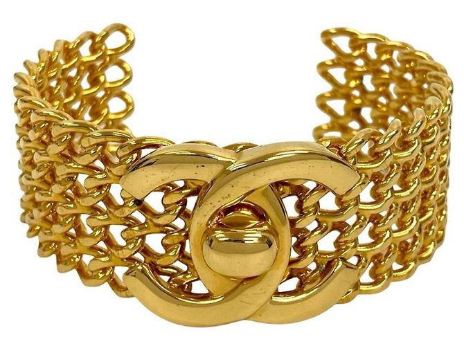 Bracciale rigido in oro con motivo Turnlock di Chanel Coco Mark D'oro - vista 3