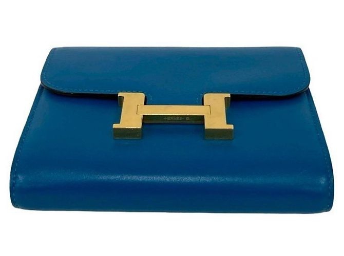 Billetera bi-fold compacta de cuero de ternera Constance de Hermès Azul - vista 6