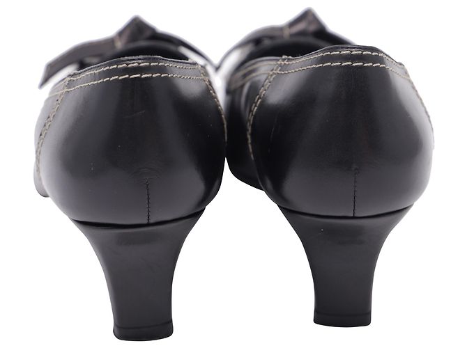 Pumps a punta quadrata con fiocco Stuart Weitzman in pelle nera Nero - vista 6