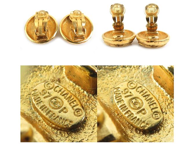 Orecchini a clip in metallo dorato Chanel Coco Mark D'oro - vista 5