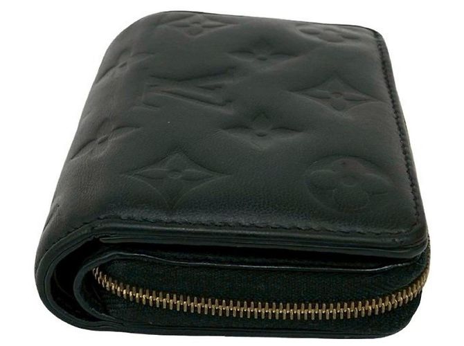 Cartera Lou Monogram Empreinte de Cuero Louis Vuitton Negro - vista 5