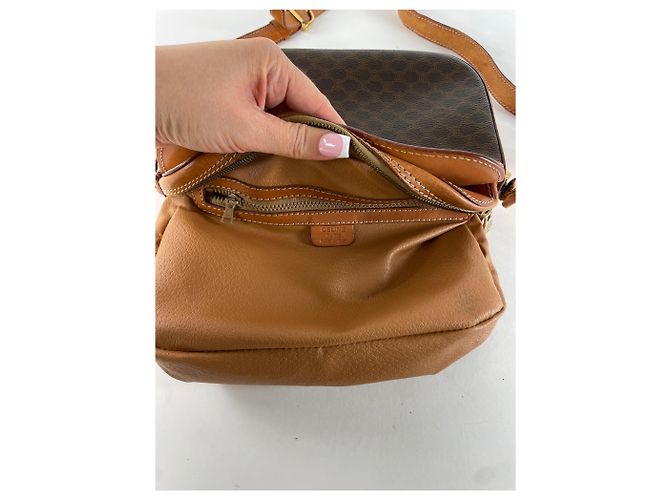 Céline Vintage Celine Paris Triomphe Monogramm Leder Schultertasche braun - Ansicht 3