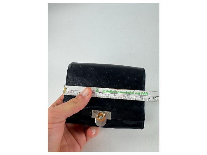 Vintage Givenchy Ostrich Leather Wallet Black - view 3