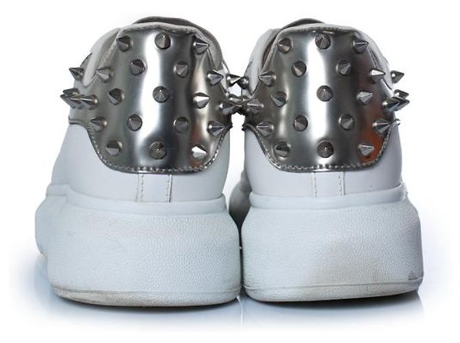 Sneakers oversized Larry di Alexander McQueen Bianco - vista 3