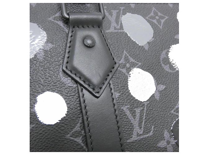 Borsa Sac Plat Monogram Eclipse di Louis Vuitton Nero - vista 3