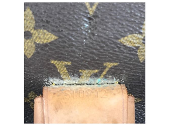 Bolsa Beverly Monogram Louis Vuitton Marrom - vista 17