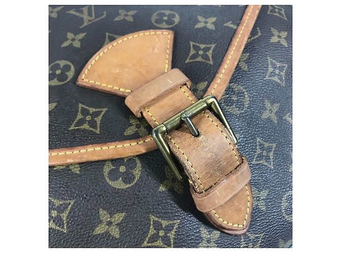 Bolsa Beverly Monogram Louis Vuitton Marrom - vista 9
