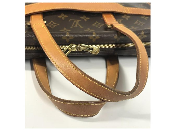 Borsa Porta Documenti Pegasus Monogramma Louis Vuitton Marrone - vista 10