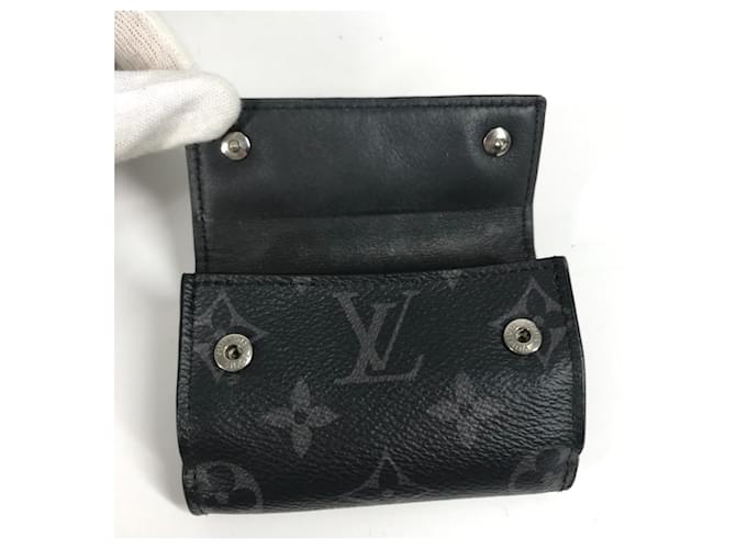 Billetera Compacta Discovery Monogram Eclipse Louis Vuitton Castaño Negro - vista 14