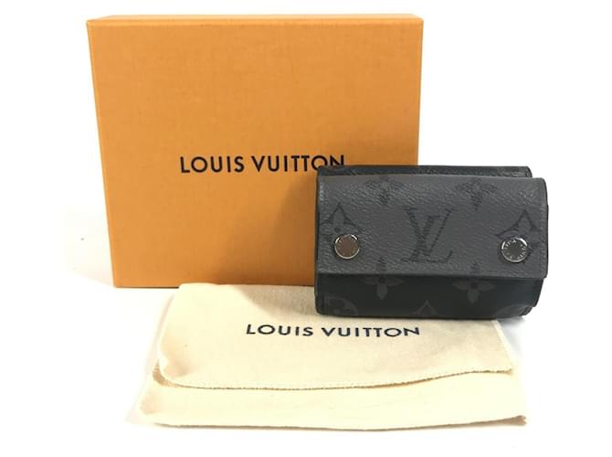 Billetera Compacta Discovery Monogram Eclipse Louis Vuitton Castaño Negro - vista 18