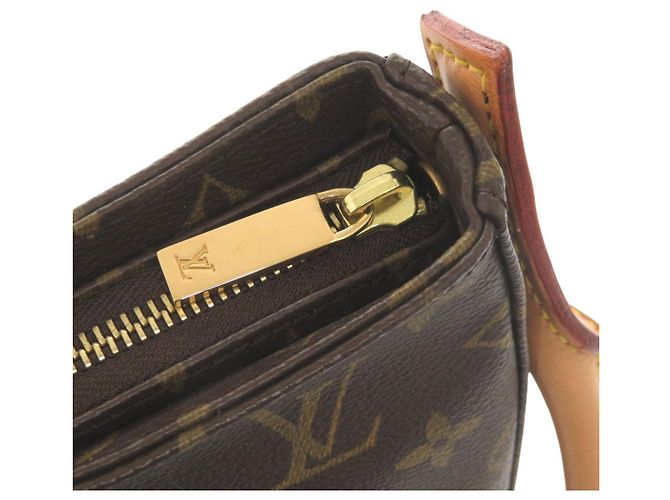 Borsa a Spalla Looping MM Monogramma Louis Vuitton Marrone - vista 8