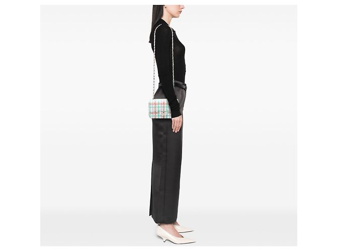 Chanel Mini Retangular Verde Clássico Impresso em Couro de Bezerro com Aba Única Verde claro - vista 7
