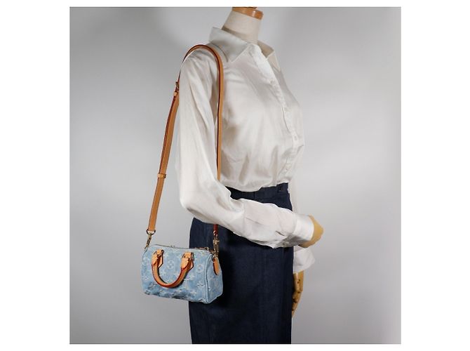 Borsa a mano Nano Speedy Louis Vuitton Blu chiaro - vista 10