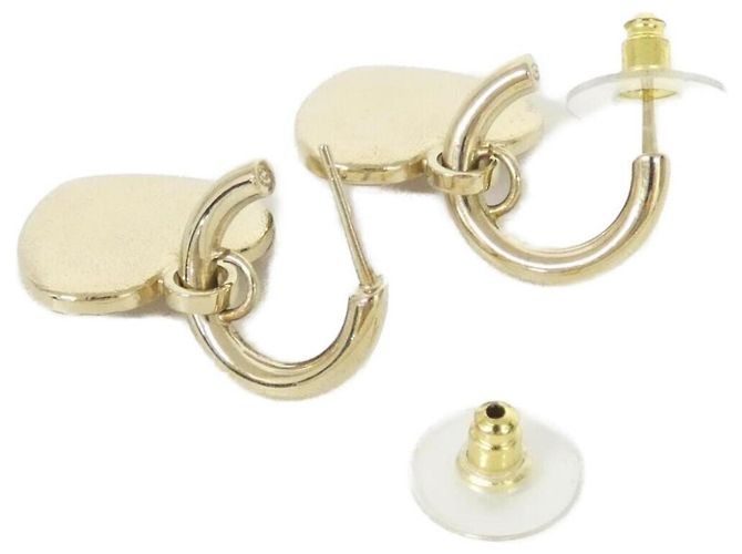 Orecchini a perno Chanel in oro, rosa e bianco D'oro - vista 3