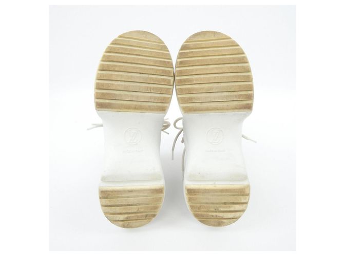 Sneakers Louis Vuitton LV Archlight in vernice monogram Bianco - vista 4