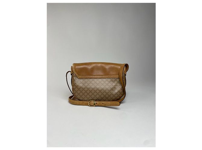 Triomphe Céline Vintage Celine Monogramm Leder Schultertasche beige braun - Ansicht 2