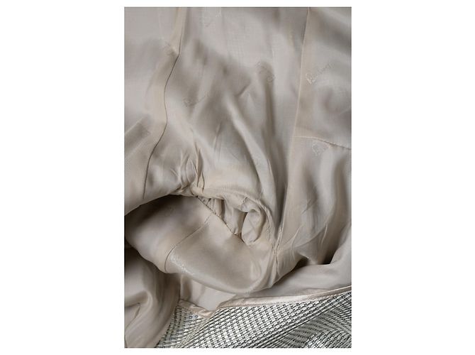 Burberry, silberner metallischer Trenchcoat - Ansicht 8