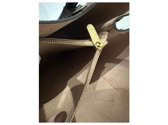 Borsa a mano Louis Vuitton Kensington in pelle marrone - vista 7