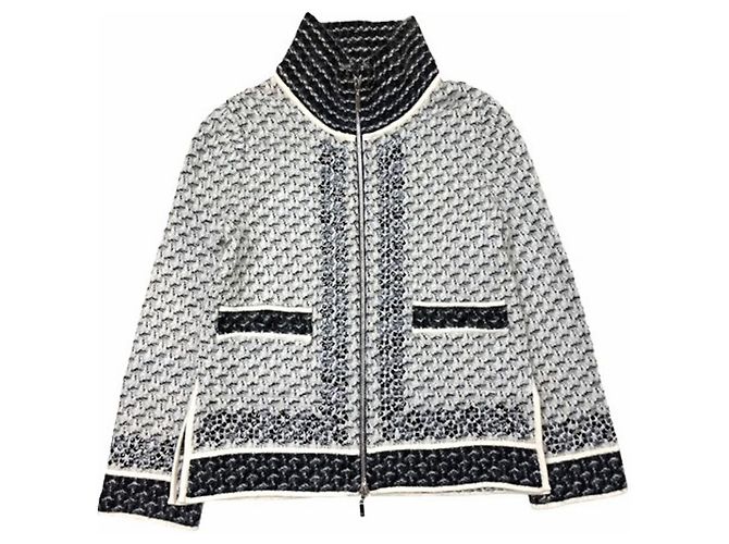 Saia com blazer Chanel - vista 2