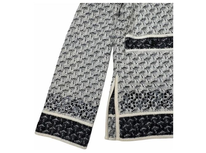 Saia com blazer Chanel - vista 3
