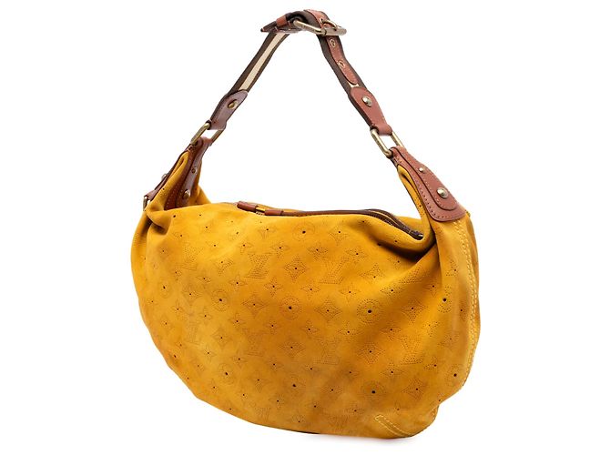 Louis Vuitton Onatah GM in Suede Monogram Giallo - vista 2